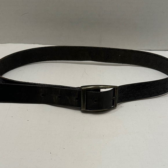 Classic Men’s Black Tooled Leather Belt - Picture 1 of 3
